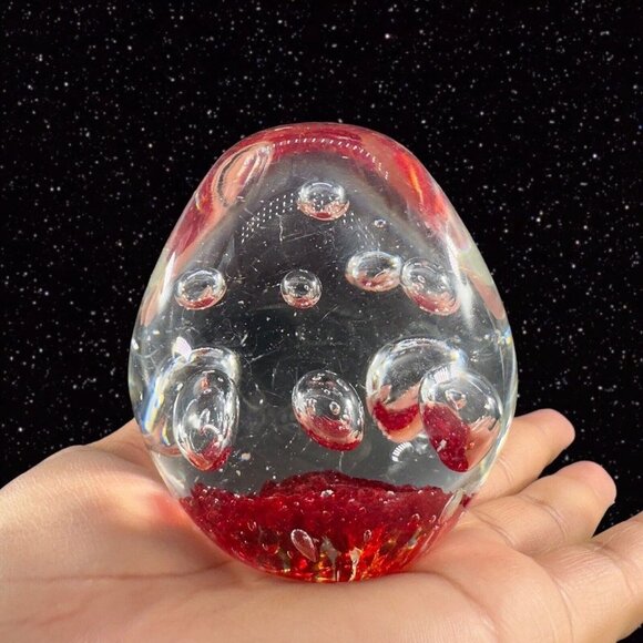 Vintage Art Glass Paperweight Red Bottom With Clear Large Air Bubbles Swirls - Picture 13 of 14